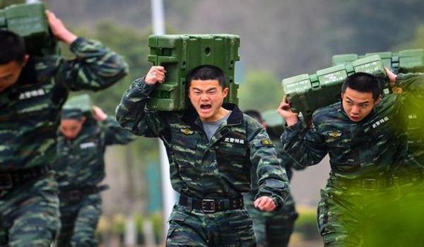 三角洲新版本弹药箱怎么免费领取(有没有更快速的免费领取弹药箱的方法?) 三角洲新版本弹药箱怎么免费领取(有没有更快速的免费领取弹药箱的方法?)